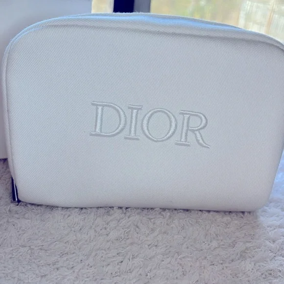 SALE🛍️ Dior Cosmetic Pouch - Picture 2 of 6